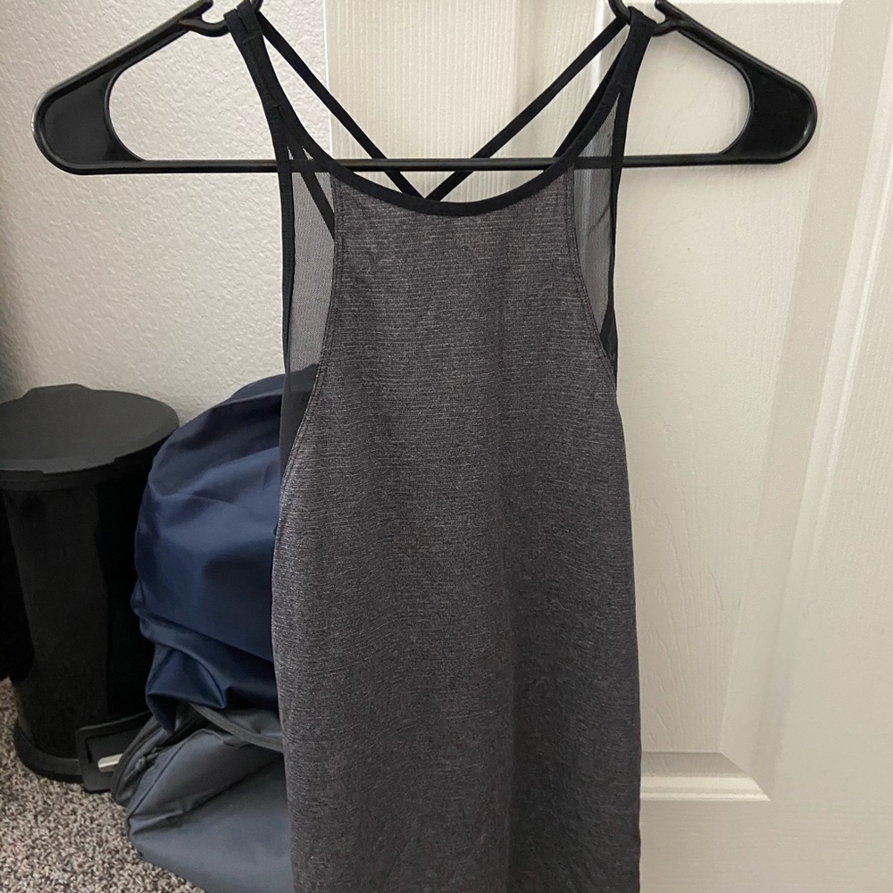 Lululemon Tank! Size 4